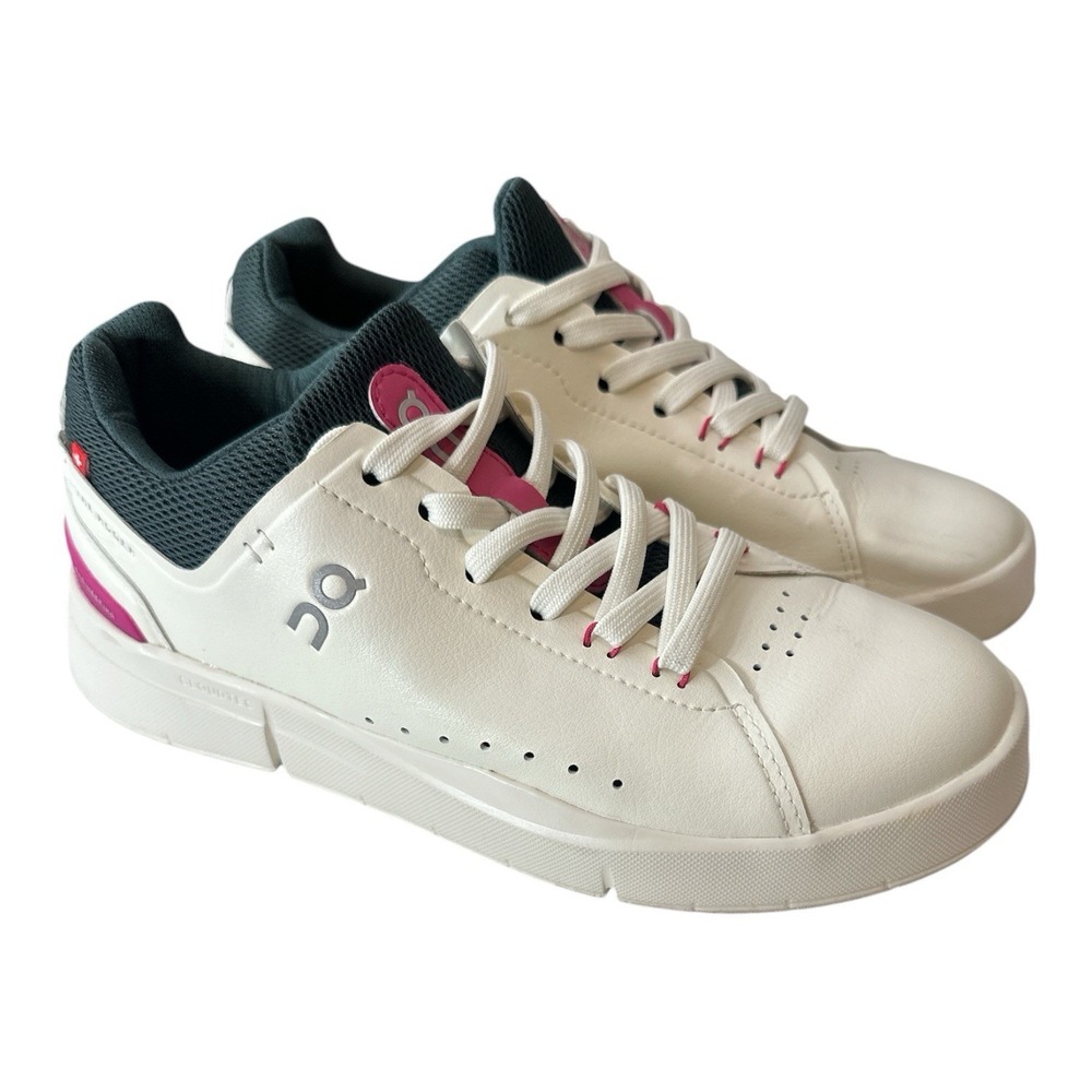 On Cloud The Roger Advantage Women's Size 5 Running Shoes White